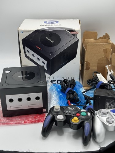 Nintendo gamecube console - nintendo,