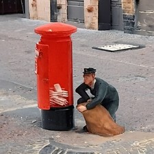 FG07  Postman and Post Box
