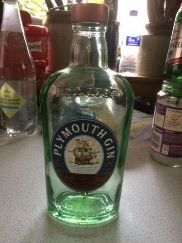 Plymouth gin - (empty, bottle)