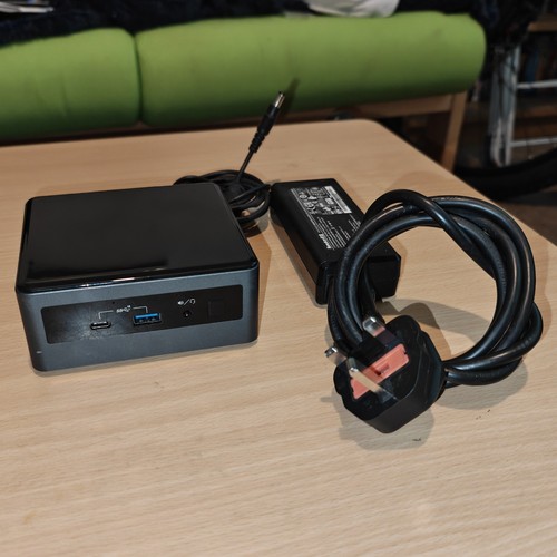 Intel nuc nuc10i5fnh 10210u - intel,
