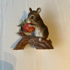 Porcelain Royal Osborne Field Mouse Eating An Apple Cute Ornament Figure