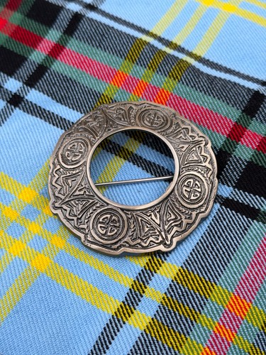 Celtic antique fly - celtic, plaid
