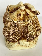 HARMONY KINGDOM "Close Shave"