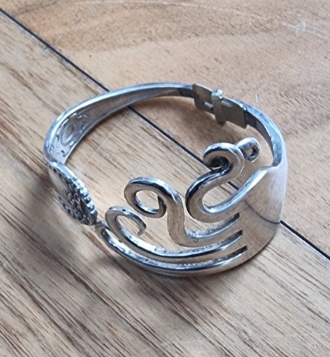 Quirky tudor bracelet - bracelet, made