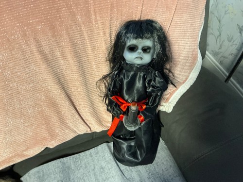 Animated creepy doll - animated,