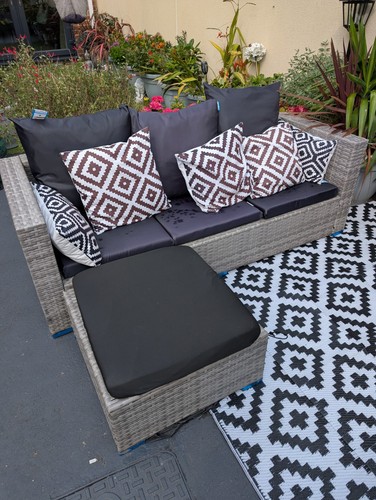 Seater ratten garden - seater,