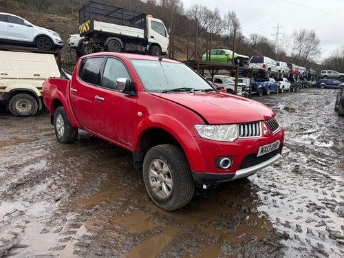 Mitsubishi l200 wing - wing, fender