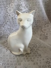 POOLE POTTERY RARE WHITE