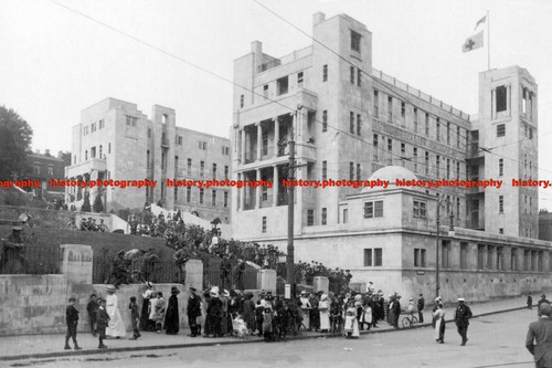 F004426 bristol red cross - bristol,