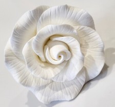 Sugar Flower Peace Rose Head