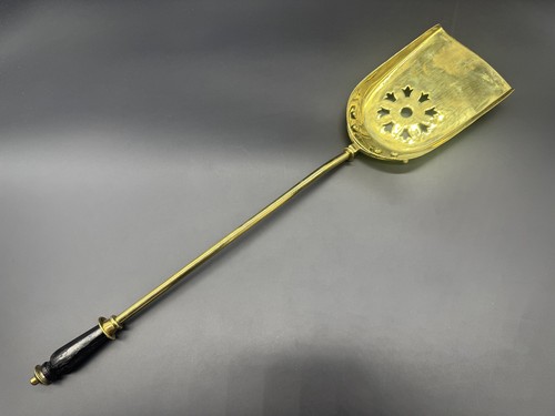 Vintage brass spade - brass,