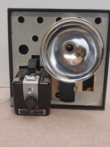 Kodak brownie hawkeye flash - brownie,