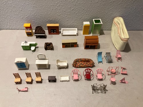 Lot pieces of - of,