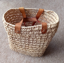 VINTAGE STRAW / RAFFIA