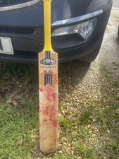 Newbery B52 Bomber Players