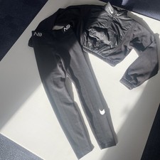 Nike Cropped Fleece And Legging Set. Black. Small.
