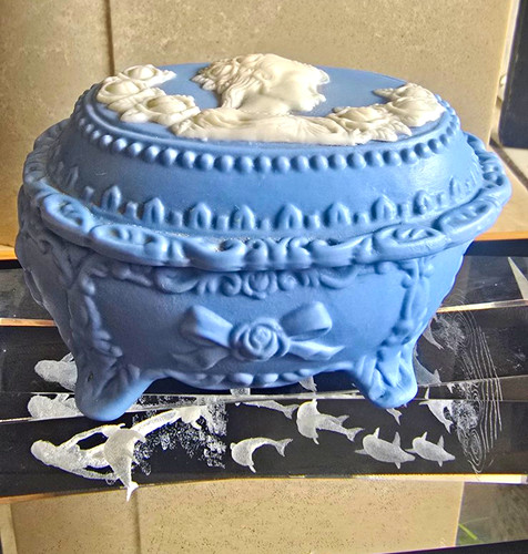 Vintage blue white - blue, cameo