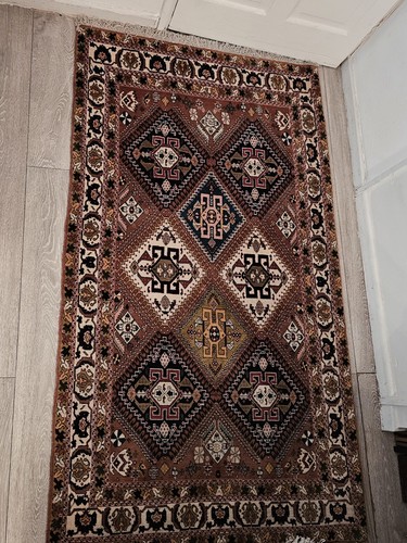 Yalameh hand knotted rug - knotted,