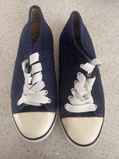 Mantaray Navy Blue Lace-up