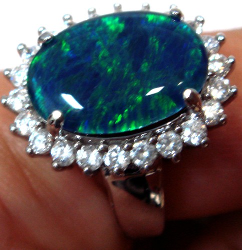Opal size 14x10mm genuine - size,