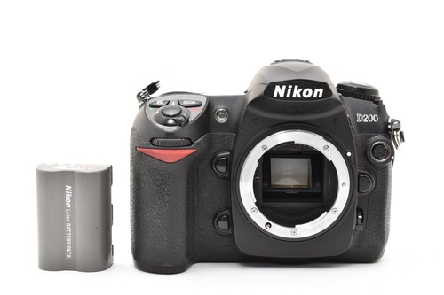 Nikon d200 2mp dslr camera - nikon,