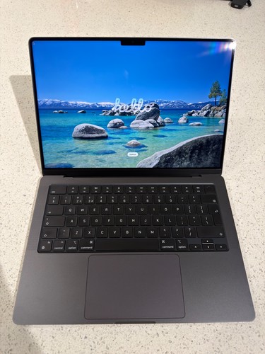 Apple macbook pro - m3,