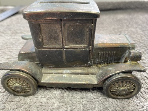 Vintage diecast metal - model, t