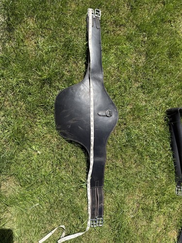 Equestrian stud girth - stud,
