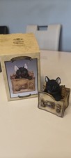 The Leonardo Collection Cat