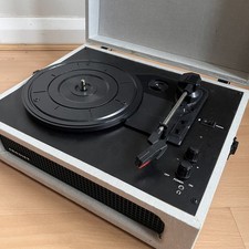 Crosley Voyager Portable Retro