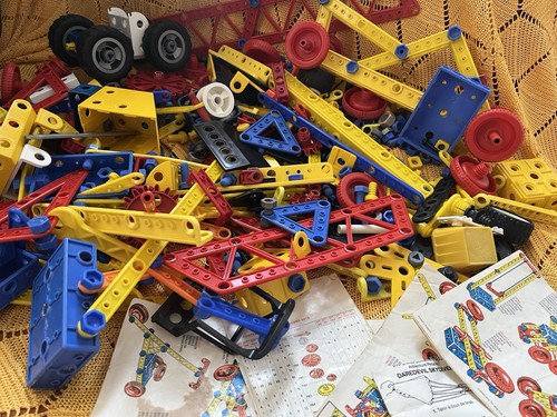 Job lot vintage plastic - of,