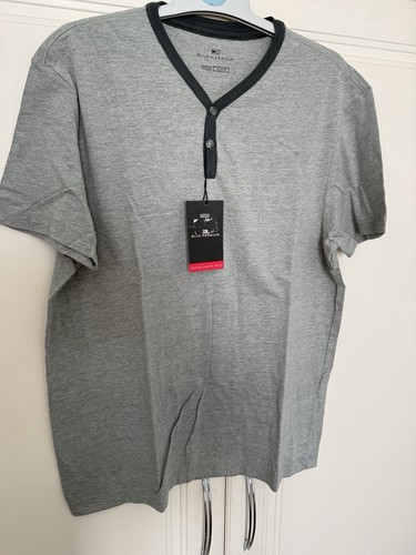 Men grey tshirt blue - grey,