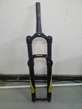 Rockshox Recon boost for 29 inch wheel 140mm travel. 