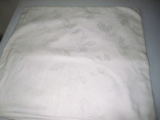 VINTAGE,LOVELY WHITE LARGE ROUND 160 X 158  TABLECLOTH, THICK COTTON,VGC