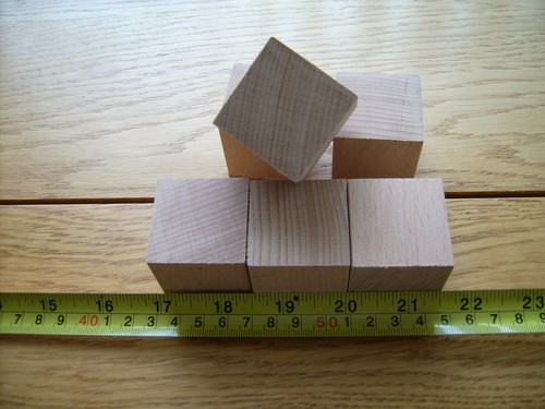 12x wood cubes - cubes., /