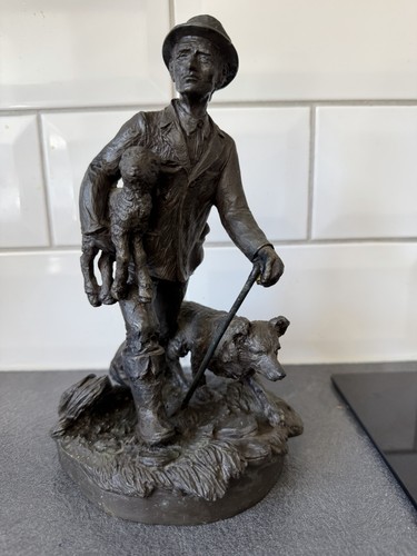 Heredities bronzed resin - , group