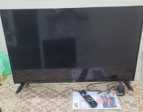 Jvc 39inch led - 39inch,