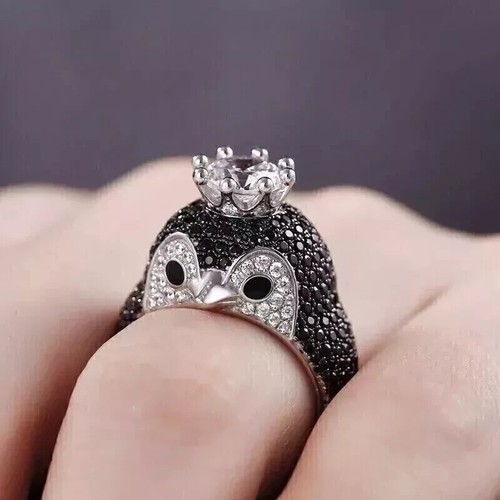 Round cut diamond - round,