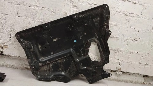 Bmw u11 middle bottom - x1,