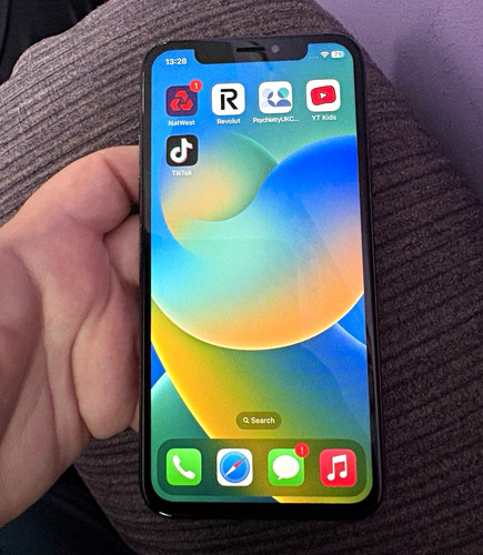Apple iphone unlocked - iphone,