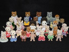 Sylvanian Families Figures & Clothes Bundle