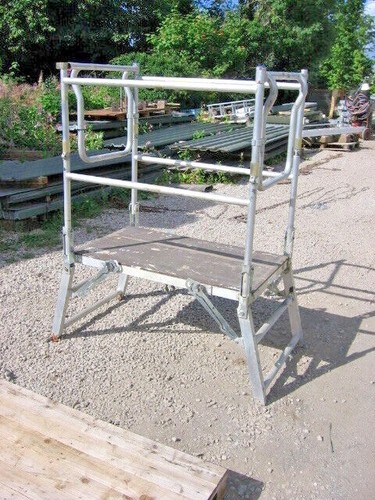 Aluminium podium scaffolding - aluminium,