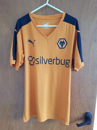 Wolves home shirt 2015 small - shirt,