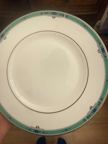 Wedgwood jade dinner plates - dinner,
