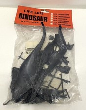 Life-Like Hobby Kits