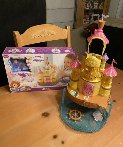 Disney sofia the first - first, 2-in-1