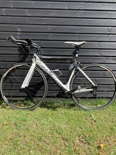 Quintana Roo Seduza Triathlon Bike – Carbon, Aero, Lightweight, Ready to Ride.