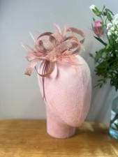 Womens Feather Loops