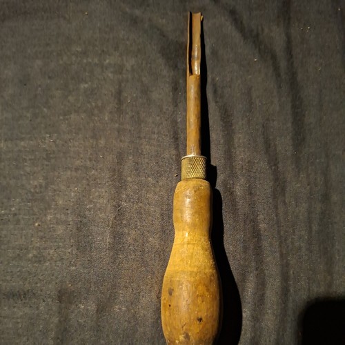 Vintage woden pushpin tool - pushpin,
