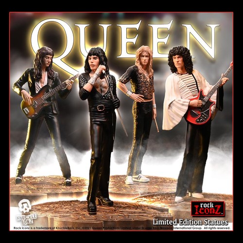 Queen statues - queen, of